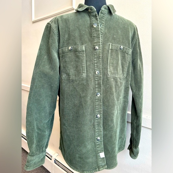 Marine Layer Other - Men’s Marine Layer corduroy over shirt. Medium.